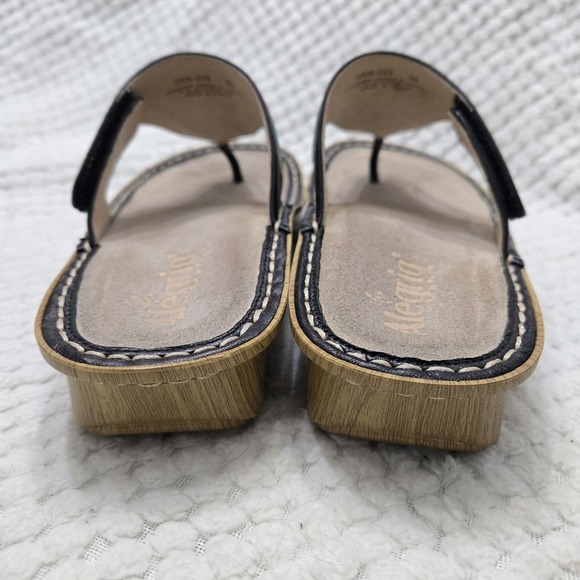 Alegria Van-259 Thong Sandal Womens Sz 39 US 8 Black Embroidered  Chrysalis Boho - Picture 5 of 7